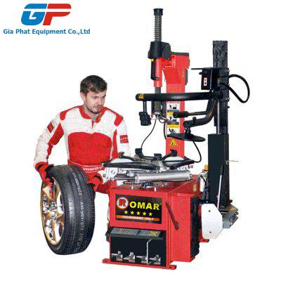 Máy Ra Vào Lốp Xe Con Romar RM 827230 Máy Ra Vào Lốp Xe Con Romar RM 827230