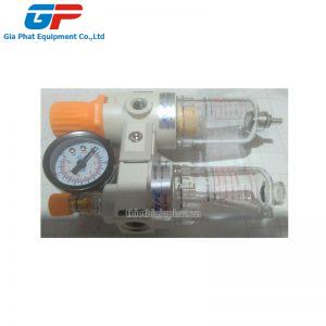 Bộ lọc dầu tách nước máy ra vào lốp