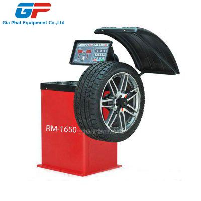 Máy cân bằng lốp xe tự động Romar RM-1650